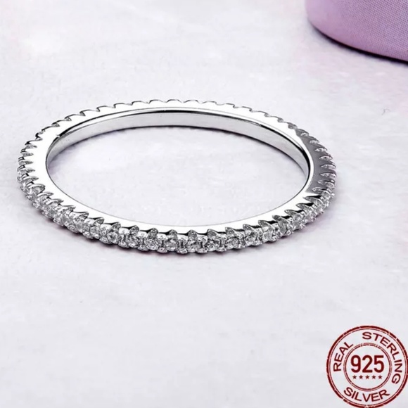 925 Sterling Silver Ring Wedding Band 5A CZ - Picture 4 of 7